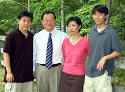 moonfamily-july07.jpg